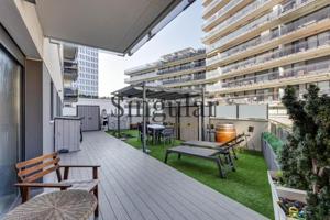 Piso en venta en Badalona, Port photo 0