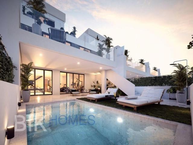 Chalet en venta en Los Alcázares photo 0