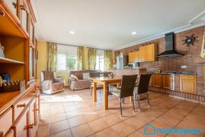 Casa en venta en Viladecans, Can guardiola photo 0