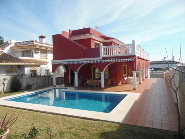 Chalet en venta en Mijas, La Sierrezuela photo 0