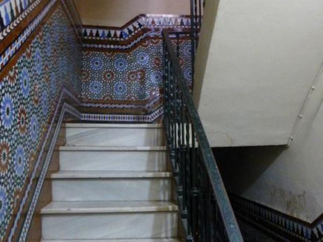 Casa en venta en Sevilla, Encarnación-Las Setas photo 0