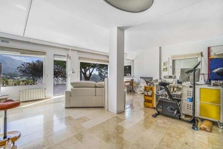 Atico Duplex en venta en Marbella, Nueva Andalucia photo 0