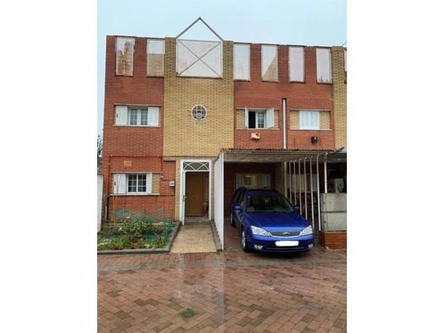 Chalet en venta en Madrid, El Plantío photo 0