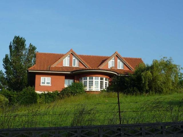 Chalet en venta en Camargo, Igollo photo 0