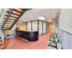 Local comercial en venta en Barcelona photo 0