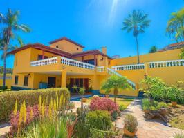 Chalet en venta en Los Realejos photo 0