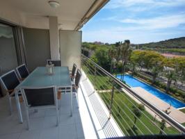 Apartamento en venta en Castell-Platja d'Aro photo 0