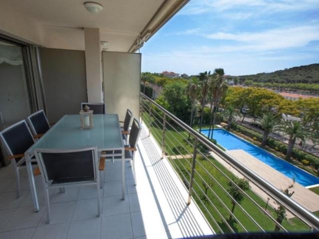 Apartamento en venta en Castell-Platja d'Aro photo 0