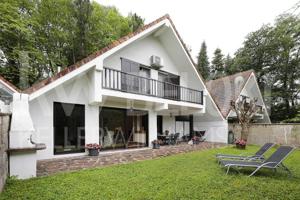 Casa en venta en Irun, Irun photo 0