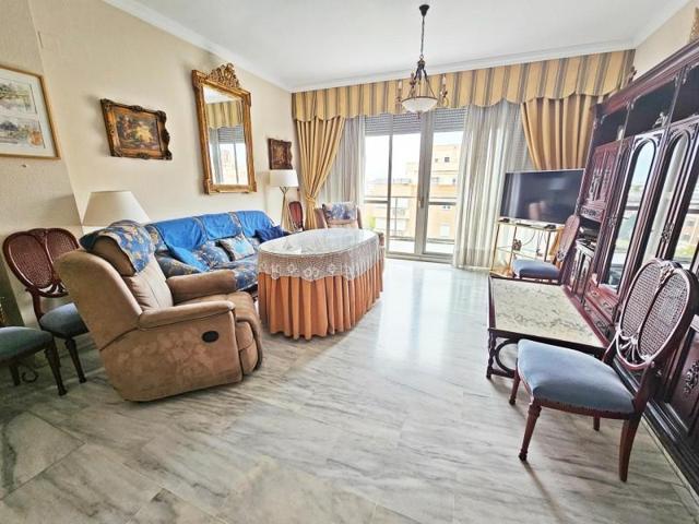 Aticos en venta en Sevilla, San Bernardo-Buhaira-Huerta del Rey photo 0