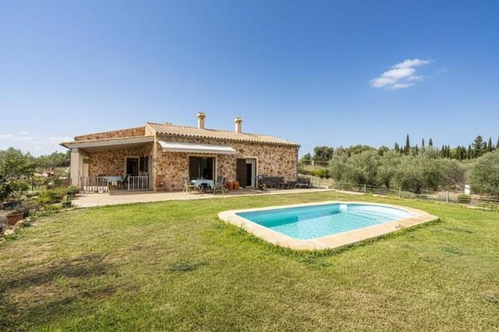 Casa con terreno en venta en Sant Llorenç des Cardassar, Sa Coma photo 0