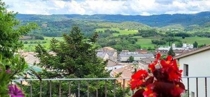 Chalet en venta en Olost photo 0