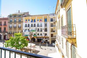 Piso en venta en Sevilla, Santa Cruz - Alfalfa photo 0