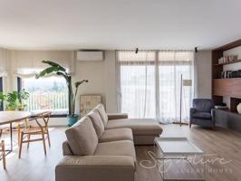 Piso en venta en Sant Cugat del Vallès photo 0