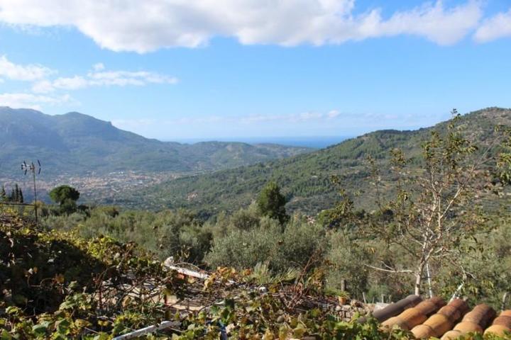 Chalet en venta en Fornalutx, Fornalutx photo 0