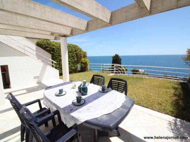 Casa en venta en Santa Cristina d'Aro, Urbanización rosamar photo 0