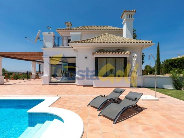 Chalet en venta en Arcos de la Frontera photo 0