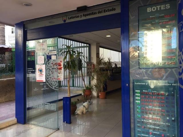 Local comercial en venta en Benidorm, Centro photo 0