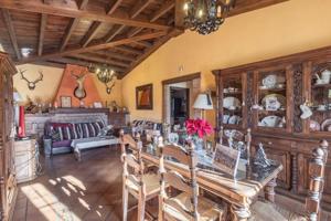 Chalet en venta en Zubia, La Zubia photo 0