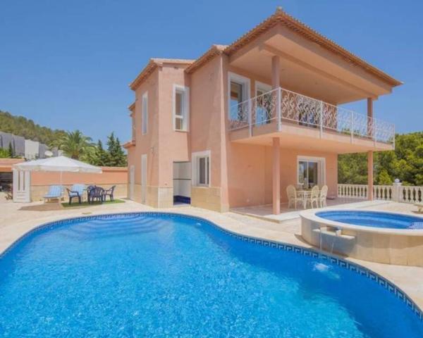 Casa en venta en Calpe photo 0