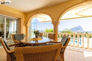 Chalet en venta en Calpe, Ortenbach photo 0