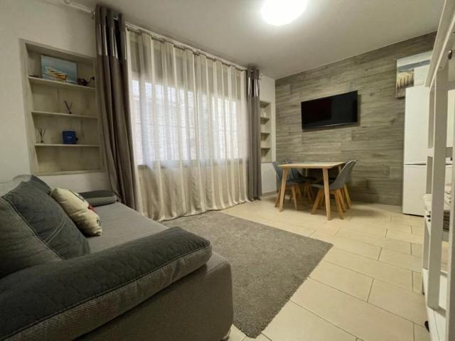 Apartamento en venta en Lloret de Mar photo 0