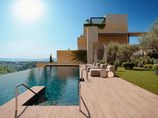 Apartamento en venta en Marbella photo 0