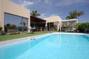 Bungalow en venta en San Bartolomé de Tirajana, Salobre Golf photo 0