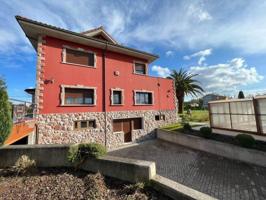 Chalet en venta en Oviedo, La Manjoya photo 0