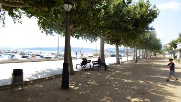 Local comercial en venta en Palamós, CENTRE photo 0