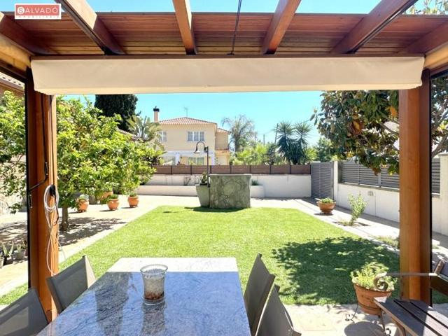 Chalet en venta en Calafell, Platja de Calafell photo 0