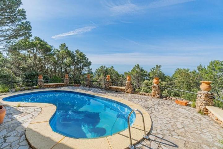 Chalet en venta en Puigpunyent, Son net photo 0