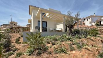 Chalet en venta en Manacor, Cala romantica photo 0