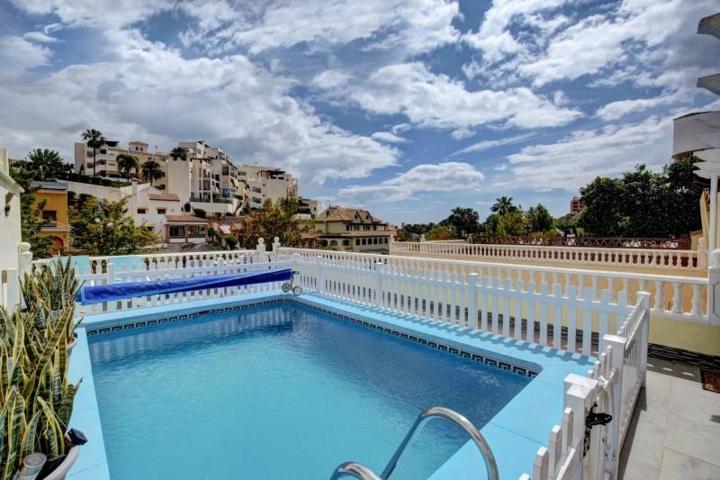 Bungalow en venta en Benalmádena, Cortijo Torrequebrada photo 0