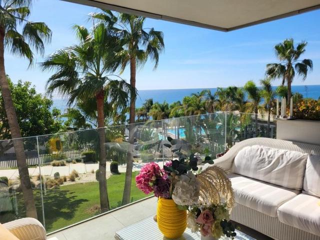 Piso en venta en Mijas, Calaburra - Chaparral photo 0