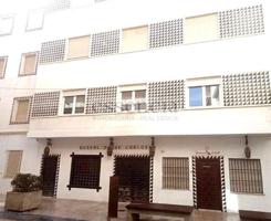 Edificio en venta en Gandia, Centro photo 0