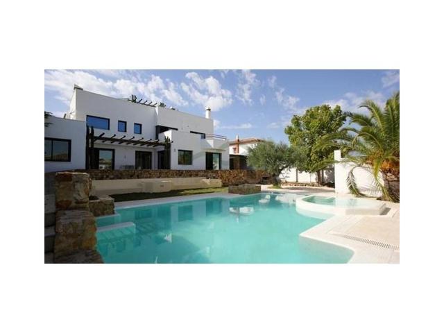 Casa en venta en Ronda photo 0