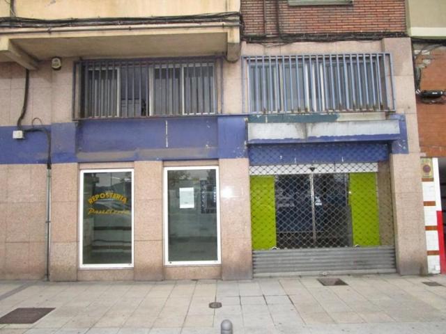 Local comercial en venta en Santander, Castilla - Hermida photo 0