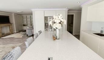 Piso en venta en Arona photo 0