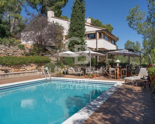 Casa en venta en Matadepera photo 0