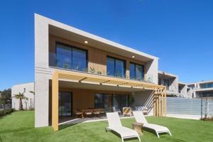 Adosada en venta en Mijas, Calaburra - chaparral photo 0