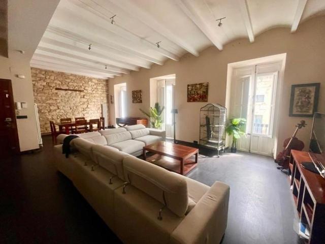 Apartamento en venta en Alicante, Plaza de toros - Mercado Central photo 0