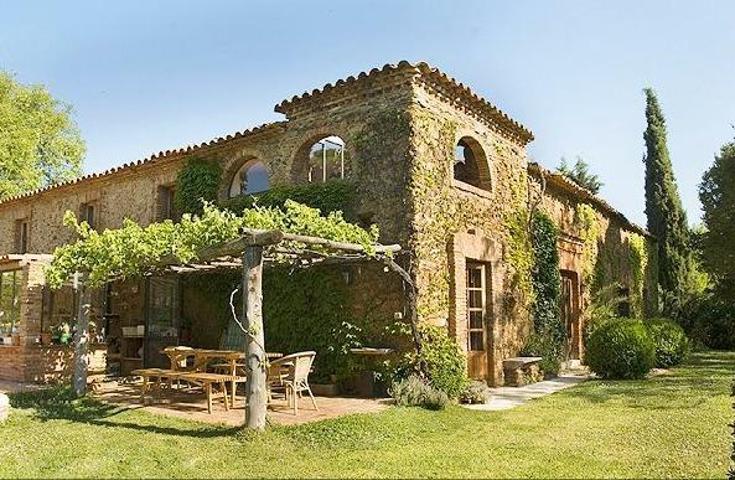 Casa con terreno en venta en Galaroza, Andalucia photo 0