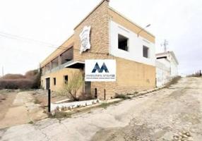 Nave industrial en venta en Requena, N-III, 46340 photo 0