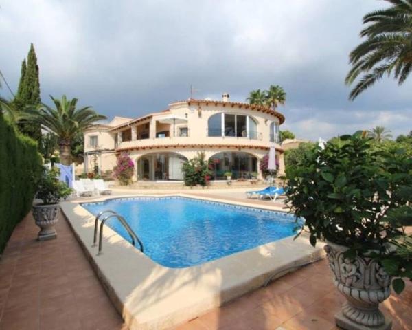 Casa en venta en Calpe photo 0