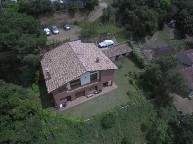 Chalet en venta en Arenys de Munt, Collsacreu photo 0