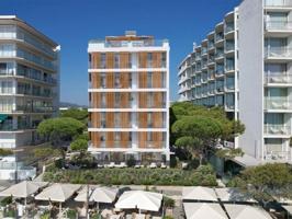 Apartamento en venta en Castell-Platja d'Aro photo 0