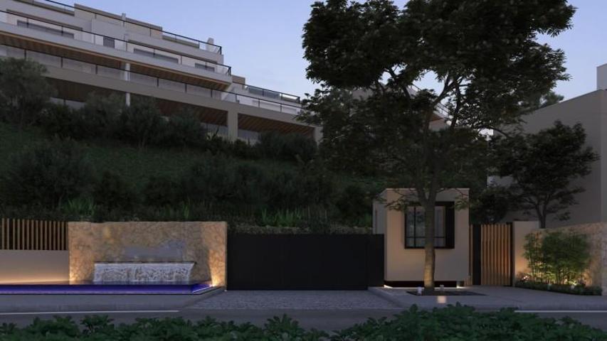 Apartamento en venta en Marbella, Nueva Andalucia photo 0