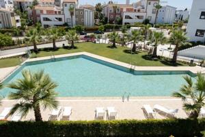 Atico Duplex en venta en Estepona, El Campanario photo 0