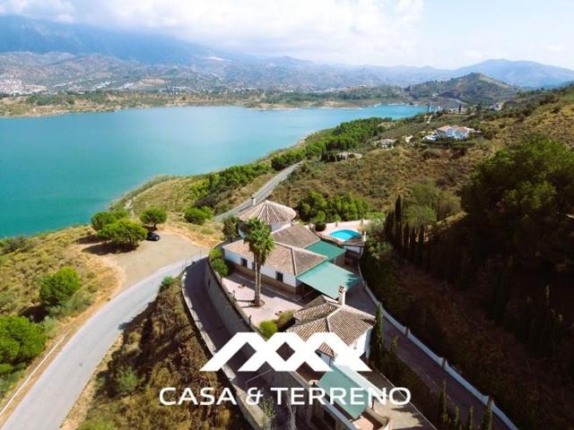 Chalet en venta en Viñuela photo 0